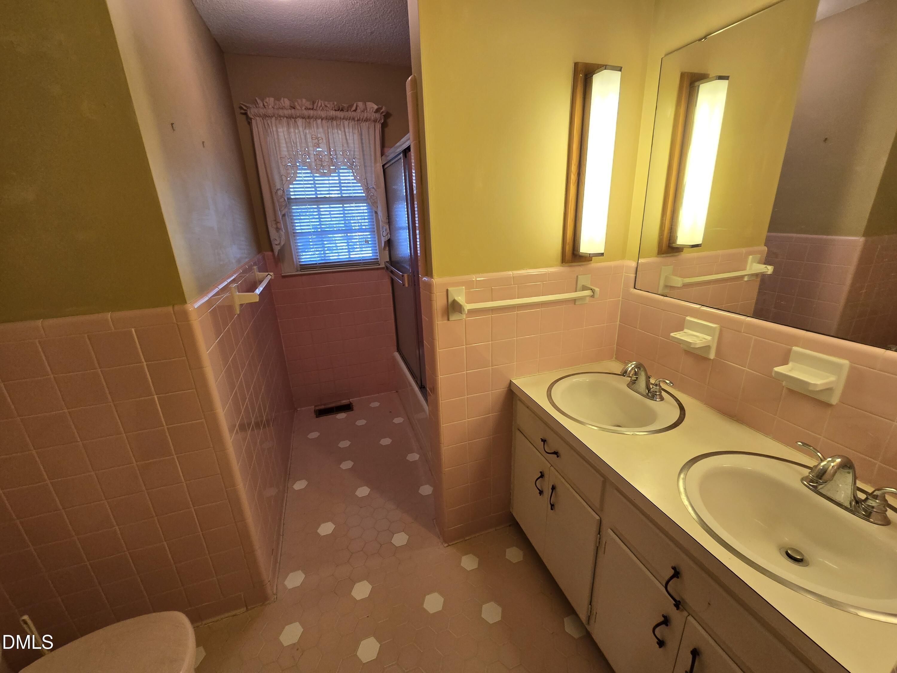 3301 Caldwell Drive Raleigh, NC 27607 - Photo 20 of 26 20260331_101029