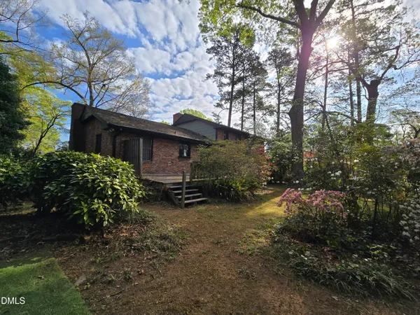 $775,000 | 3301 Caldwell Drive, Raleigh, NC 27607