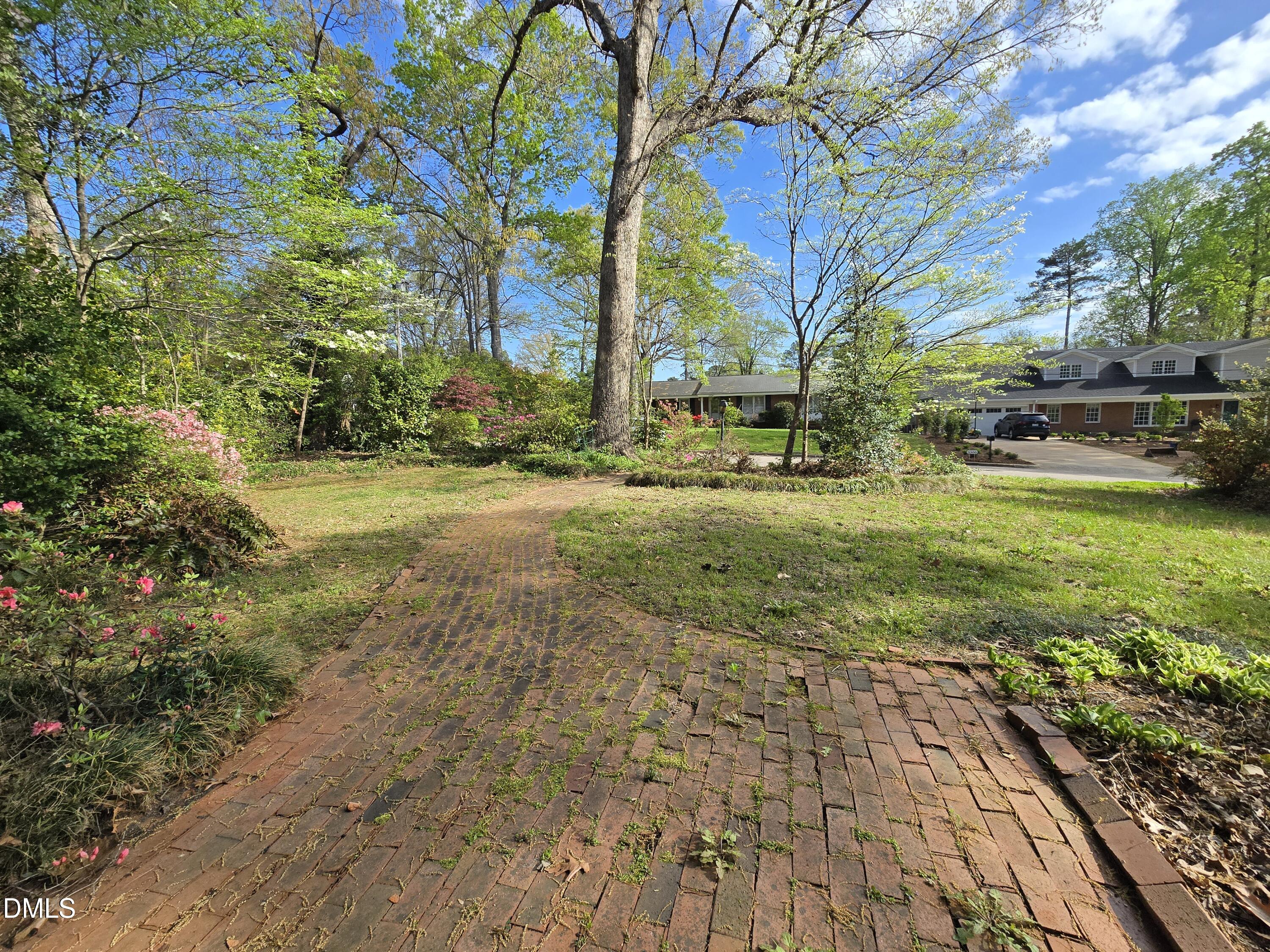 3301 Caldwell Drive Raleigh, NC 27607 - Photo 6 of 26 20260331_094920