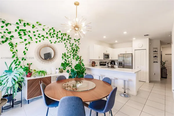$500,000 | North Lauderdale, North Lauderdale, FL 33068