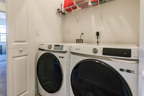 $500,000 | North Lauderdale, North Lauderdale, FL 33068