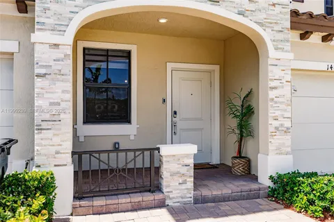 $500,000 | North Lauderdale, North Lauderdale, FL 33068