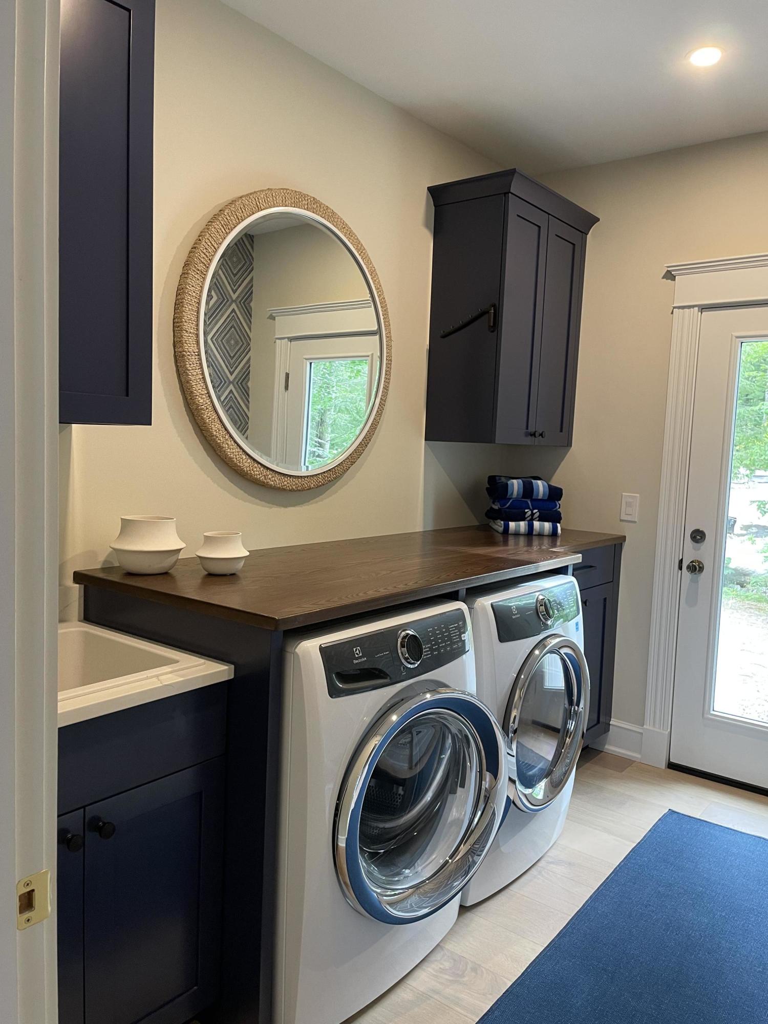 76 Deep Cove Road Raymond, ME 04071 - Photo 22 of 50 Laundry Room