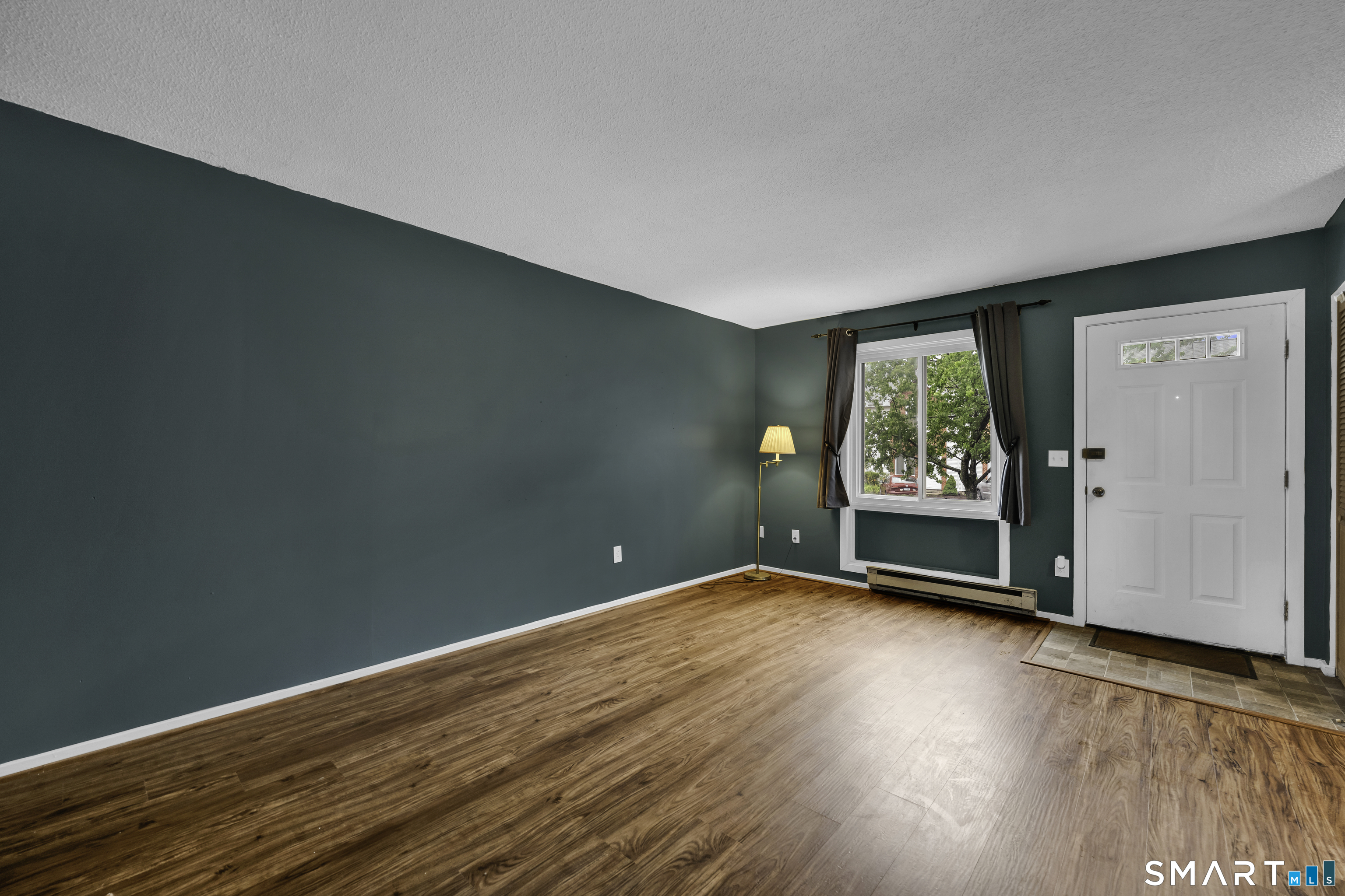 585 Park Road, Unit 91 Waterbury, CT 06708 - Photo 8 of 23