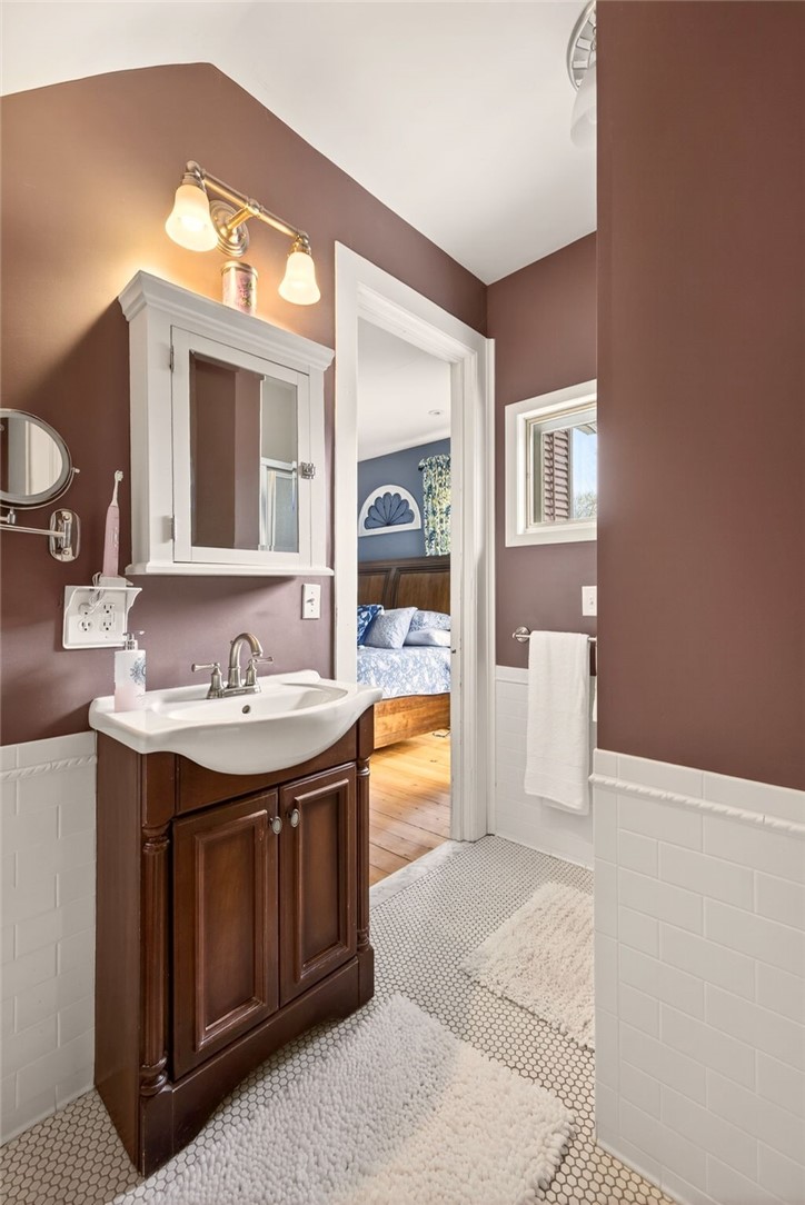 127 Maple Avenue Victor, NY 14564 - Photo 33 of 47 Updated primary full bathroom!