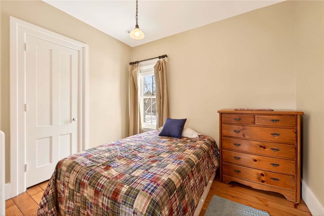 127 Maple Avenue Victor, NY 14564 - Photo 39 of 47 5th bedroom!