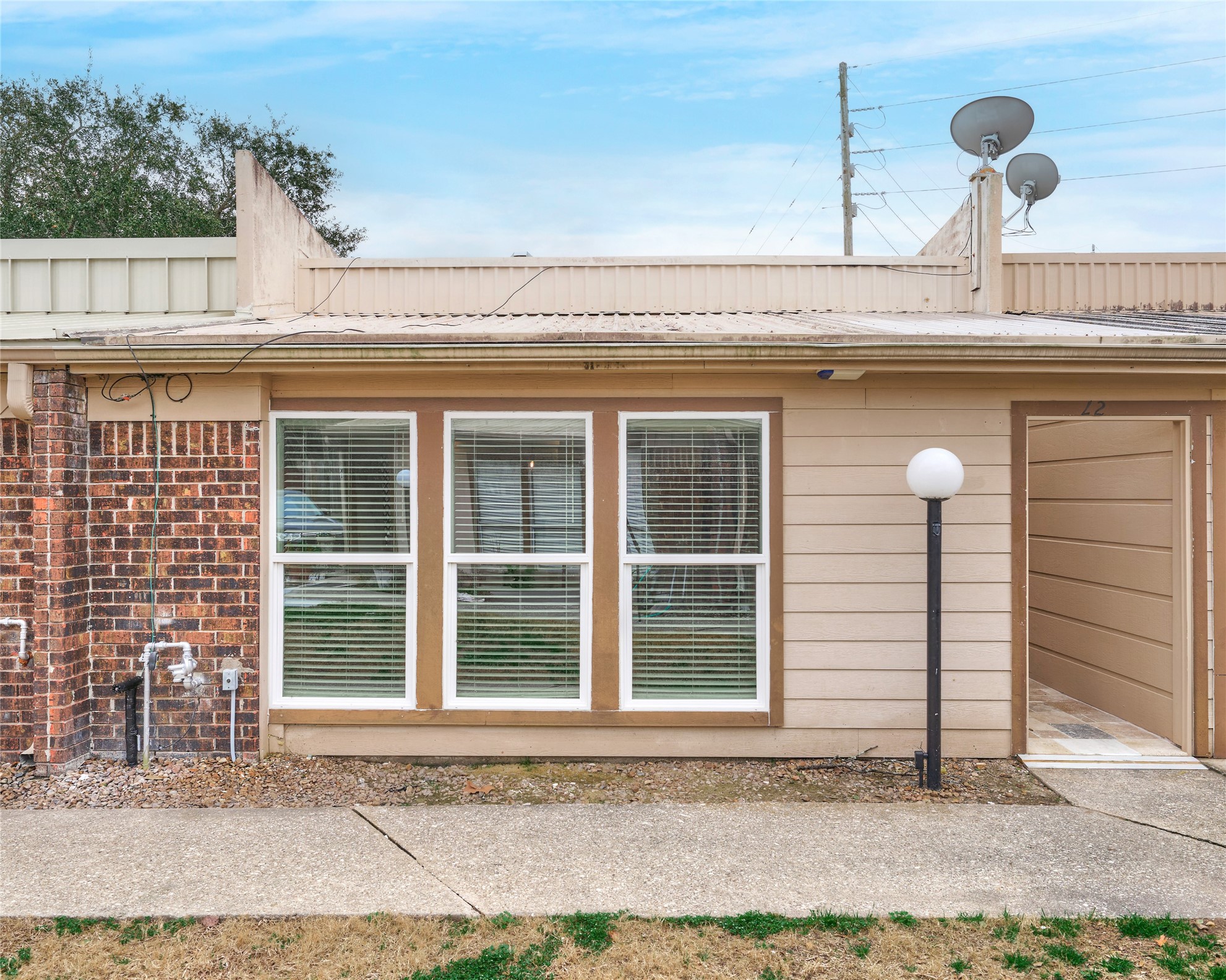 1014 Graham Drive, Unit L2 Tomball, TX 77375 - Photo 3 of 30