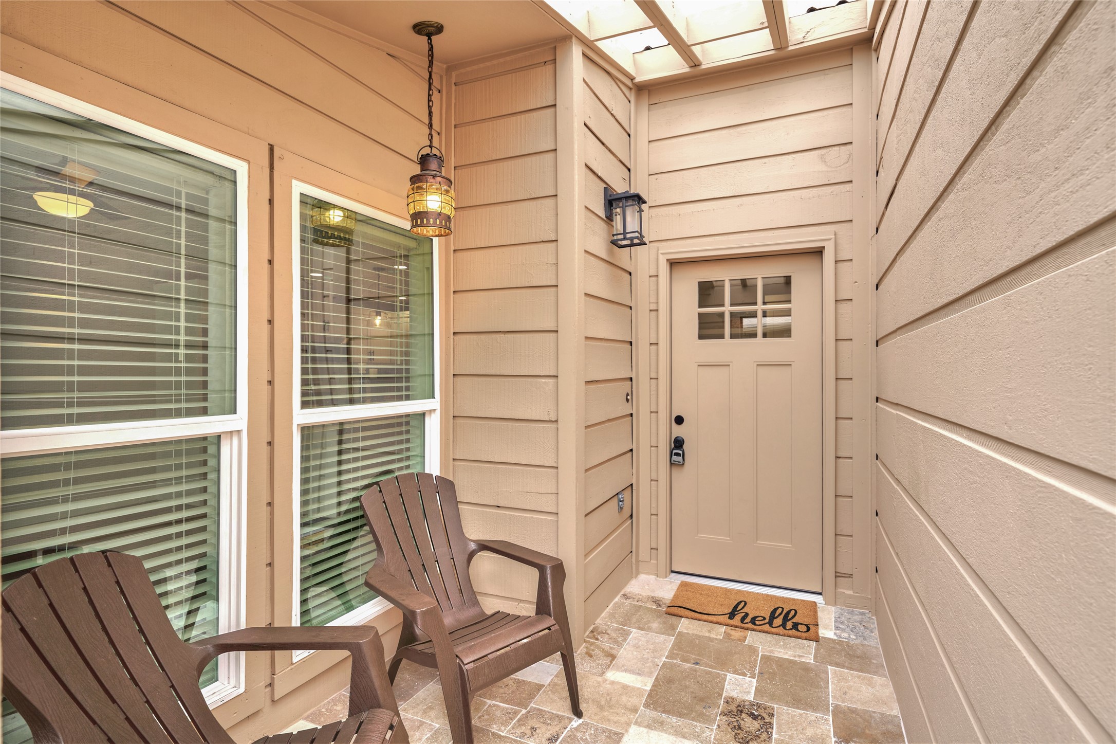 1014 Graham Drive, Unit L2 Tomball, TX 77375 - Photo 4 of 30 Adorable covered entry to welcome you home!