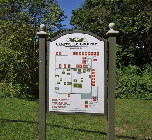 a view of outdoor space