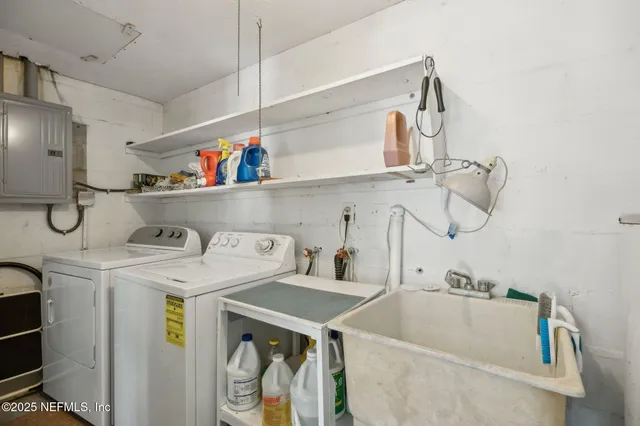 $275,800 | 202 Park Avenue, Crescent City, FL 32112