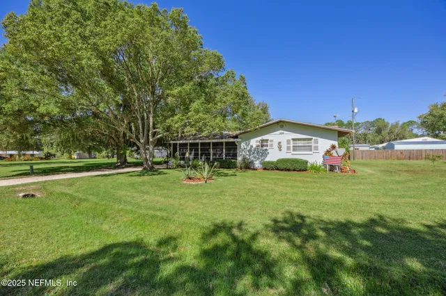 $275,800 | 202 Park Avenue, Crescent City, FL 32112