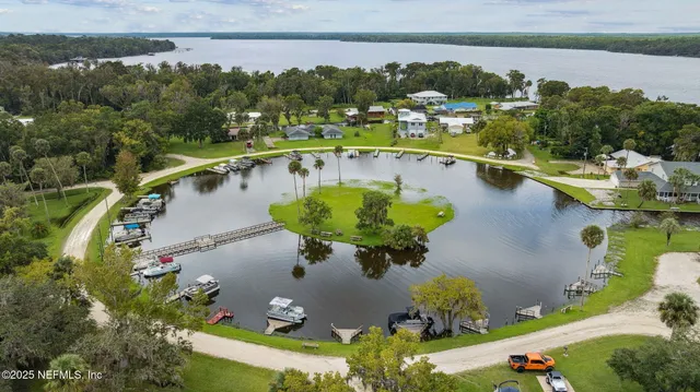 $275,800 | 202 Park Avenue, Crescent City, FL 32112