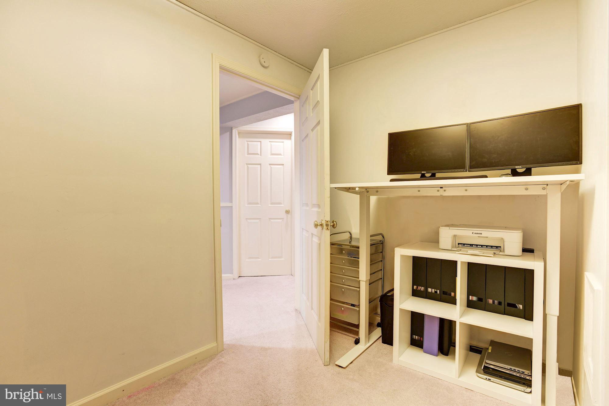 8002 Brightfield Road Ellicott City, MD 21043 - Photo 28 of 42 Flex Room