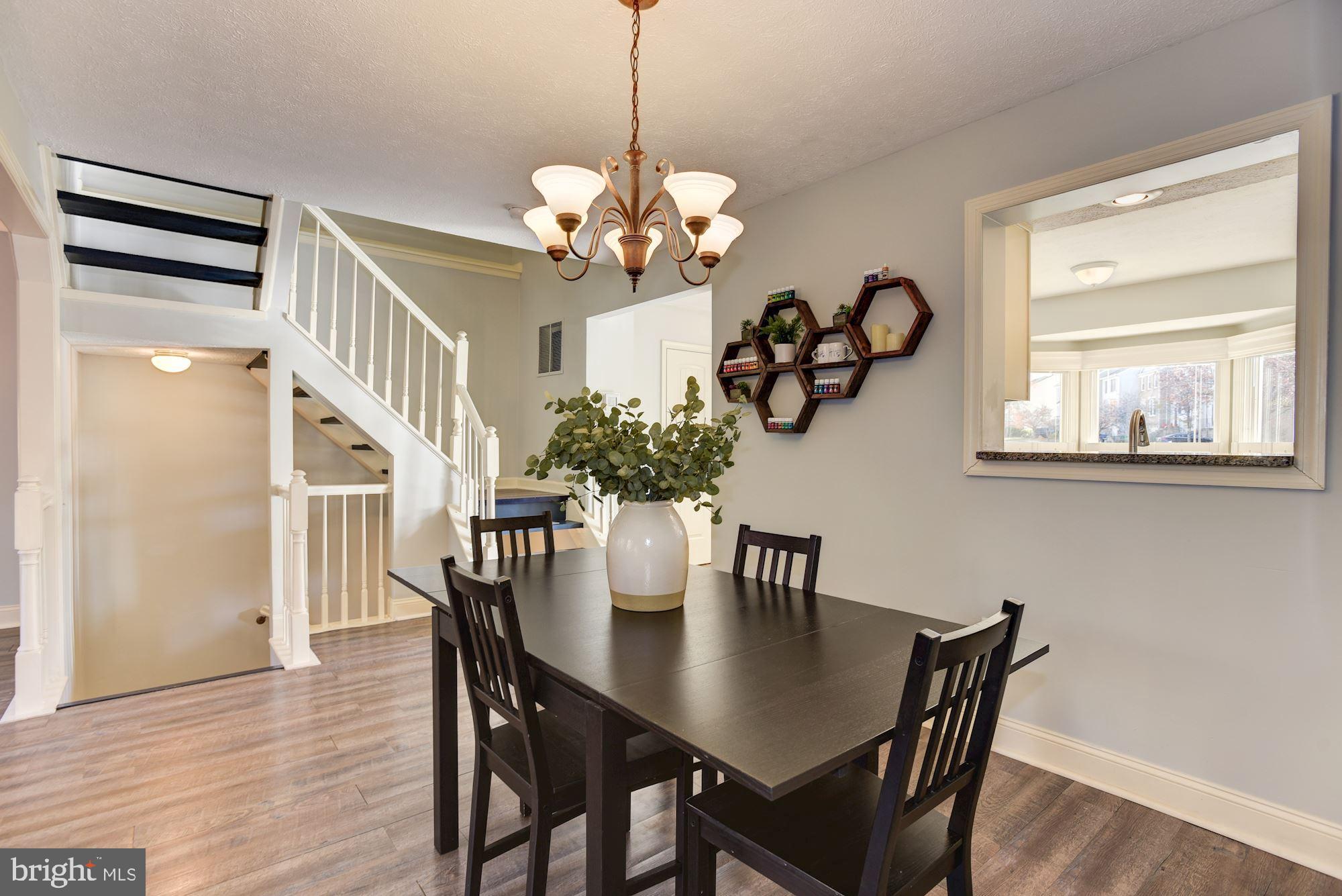8002 Brightfield Road Ellicott City, MD 21043 - Photo 7 of 42 Dining Room