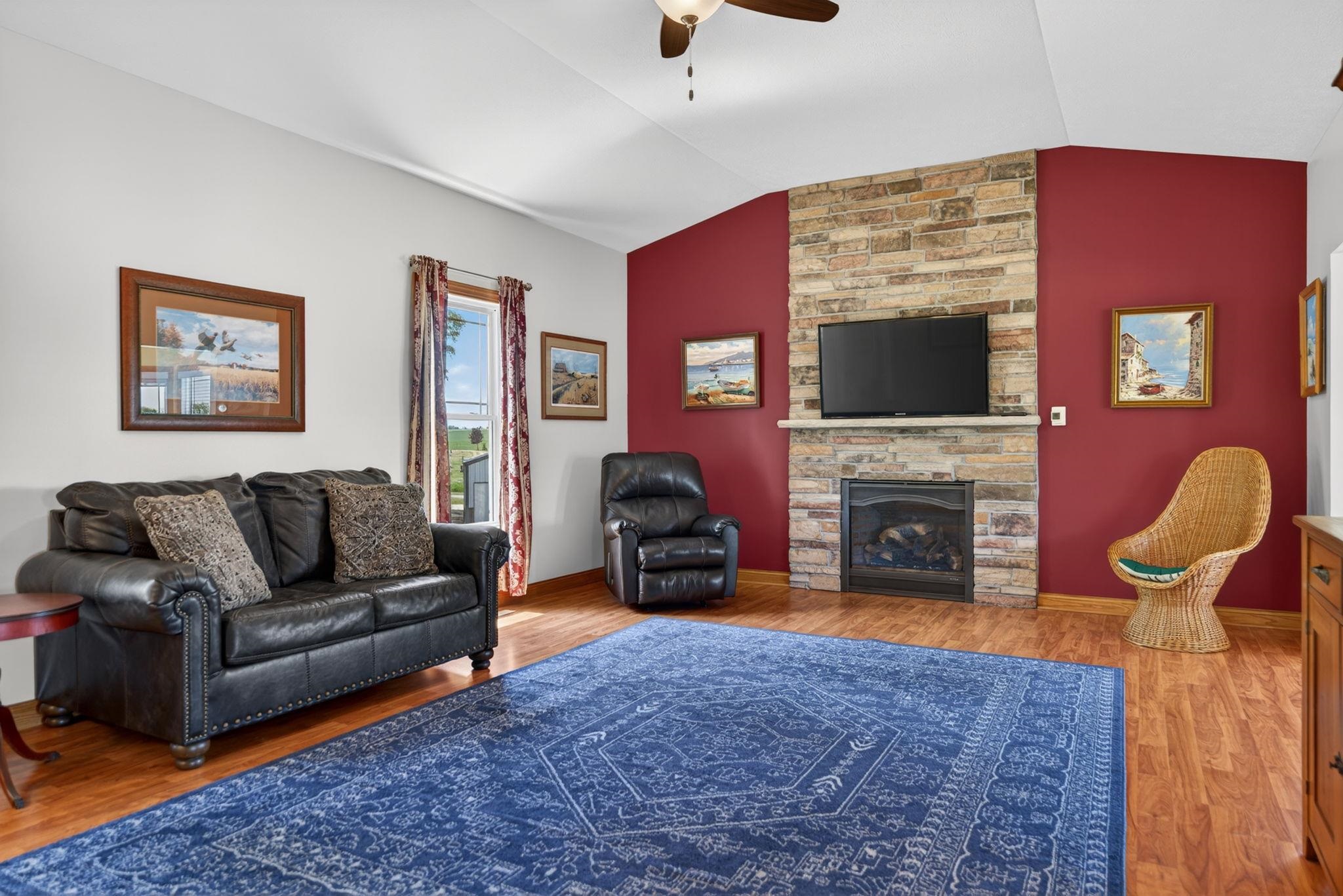 6880 East Cherry Hill Road Ridott, IL 61067 - Photo 11 of 60