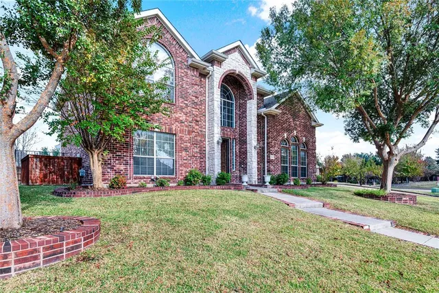 $580,000 | 333 Green Acres Drive, Murphy, TX 75094