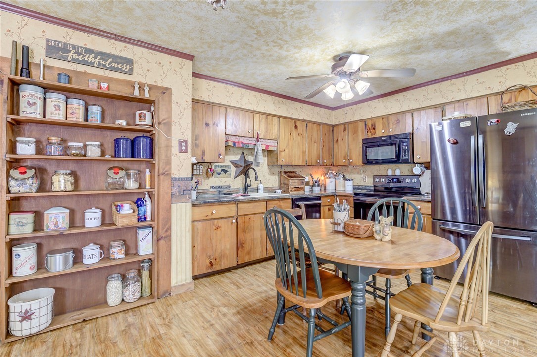 4658 Wayne Trace Road Eaton, OH 45320 - Photo 9 of 40 Gallery Image 9