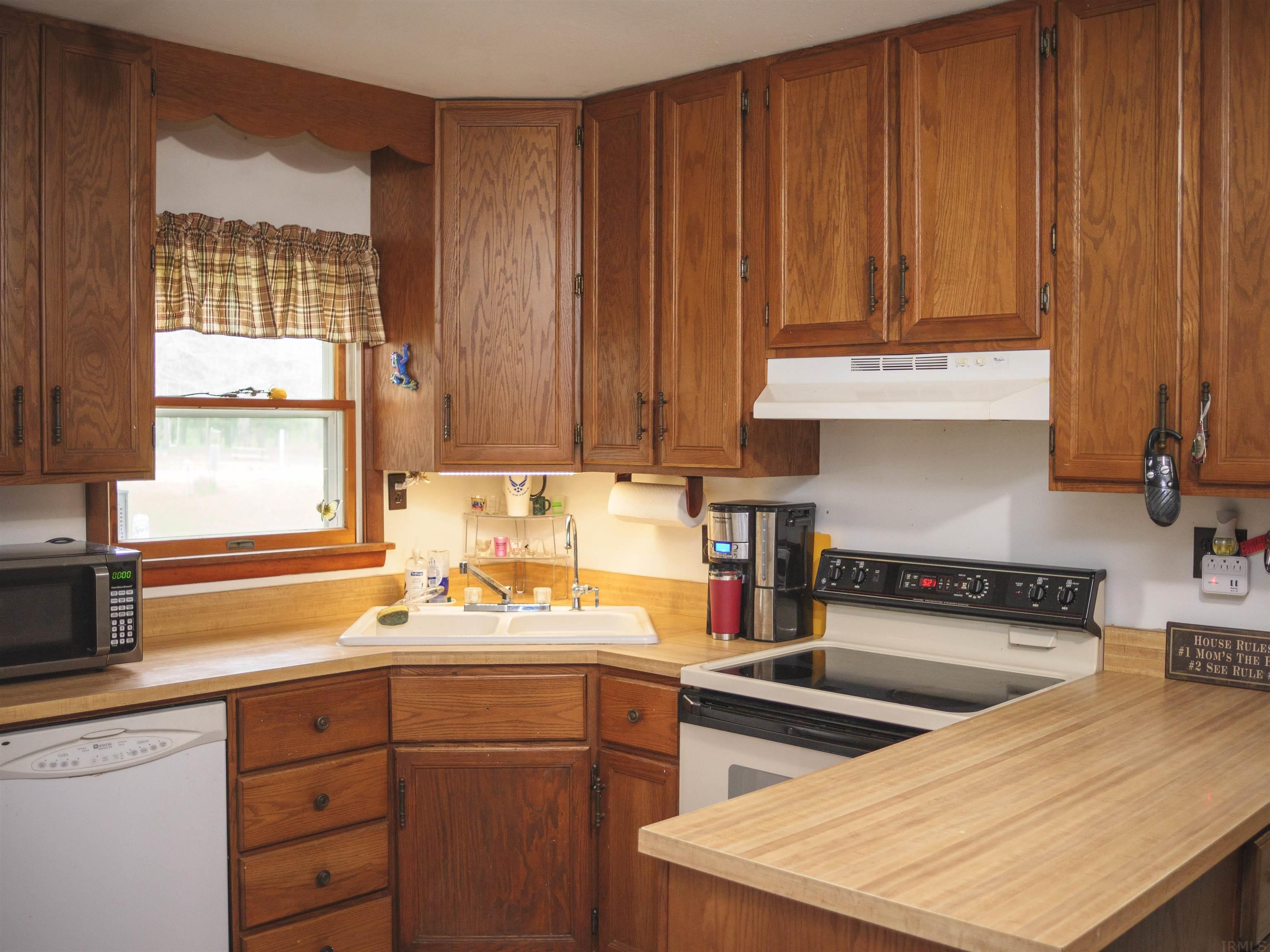 1414 Shadeland Road Lafayette, IN 47909 - Photo 8 of 18 Gallery Image 8