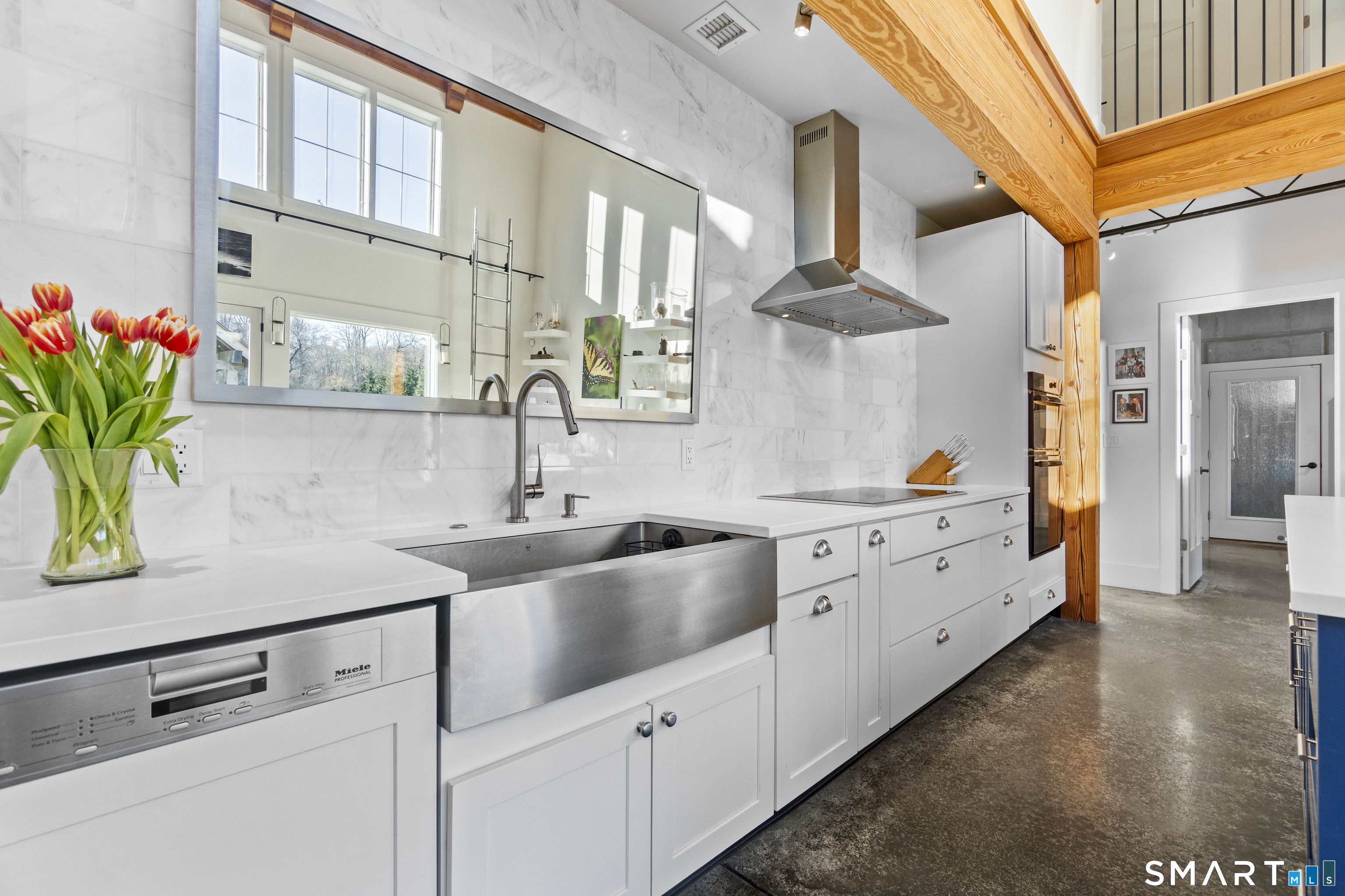 54 Barnes Road Stonington, CT 06378 - Photo 17 of 40