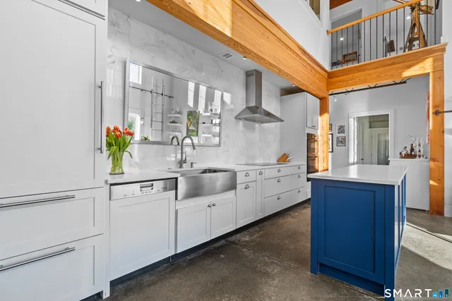 $2,150,000 | 54 Barnes Road, Stonington, CT 06378