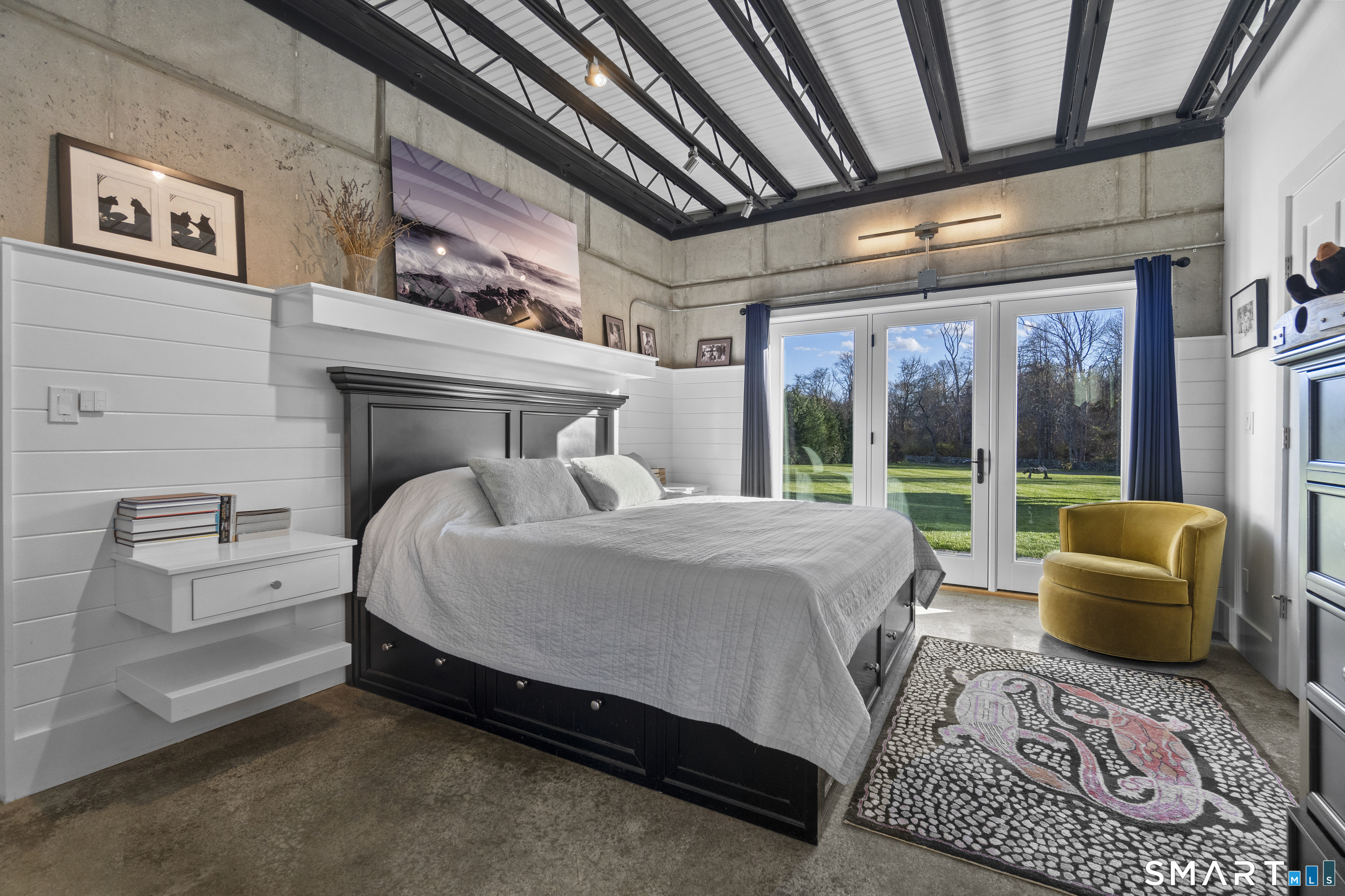 54 Barnes Road Stonington, CT 06378 - Photo 23 of 40 First Floor Primary Suite.