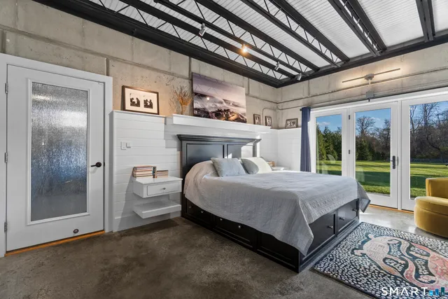 $2,150,000 | 54 Barnes Road, Stonington, CT 06378