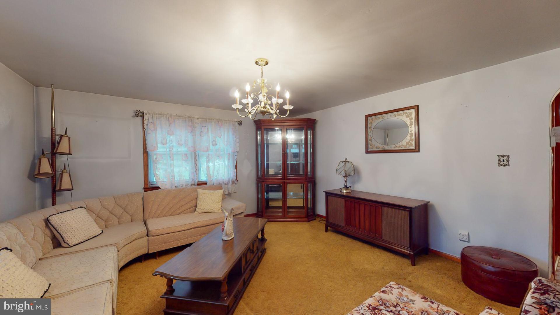 9524 Rocky Ridge Road Rocky Ridge, MD 21778 - Photo 10 of 21 Living Room