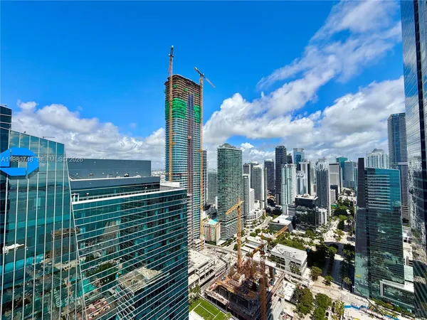 $18,500 | 1451 Brickell Avenue, Unit 4501, Miami, FL 33131