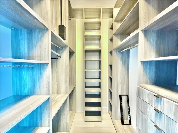 $18,500 | 1451 Brickell Avenue, Unit 4501, Miami, FL 33131