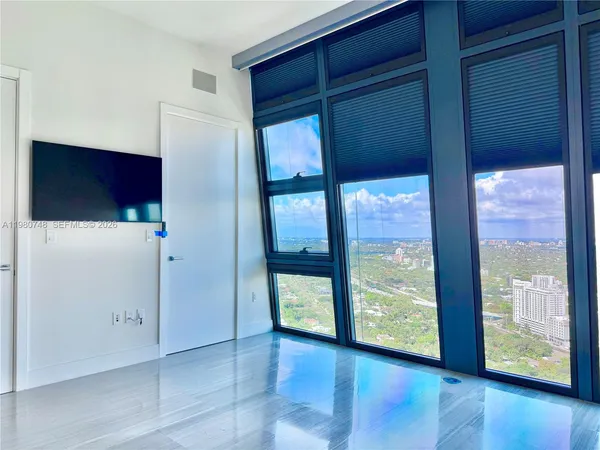 $18,500 | 1451 Brickell Avenue, Unit 4501, Miami, FL 33131