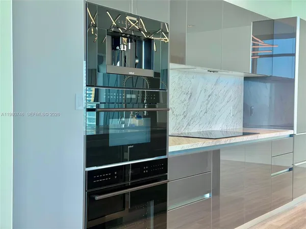 $18,500 | 1451 Brickell Avenue, Unit 4501, Miami, FL 33131
