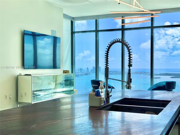 $18,500 | 1451 Brickell Avenue, Unit 4501, Miami, FL 33131