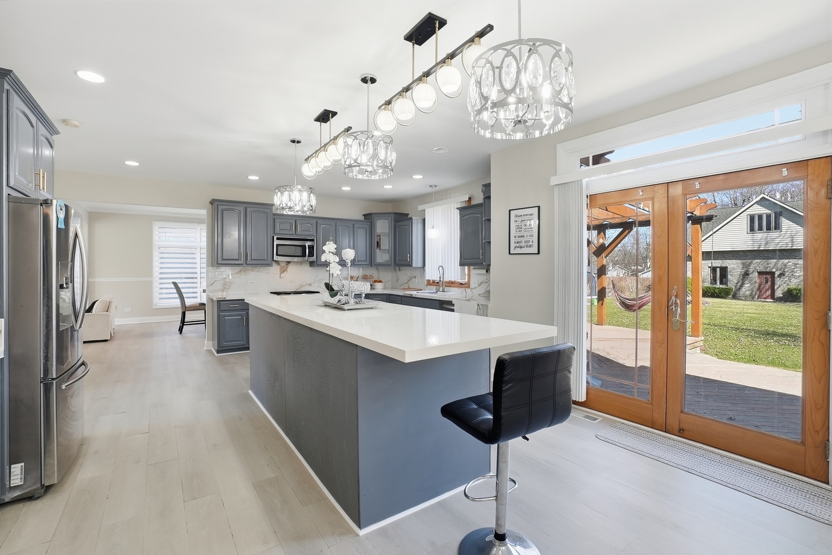 115 East Woodlawn Road New Lenox, IL 60451 - Photo 5 of 45