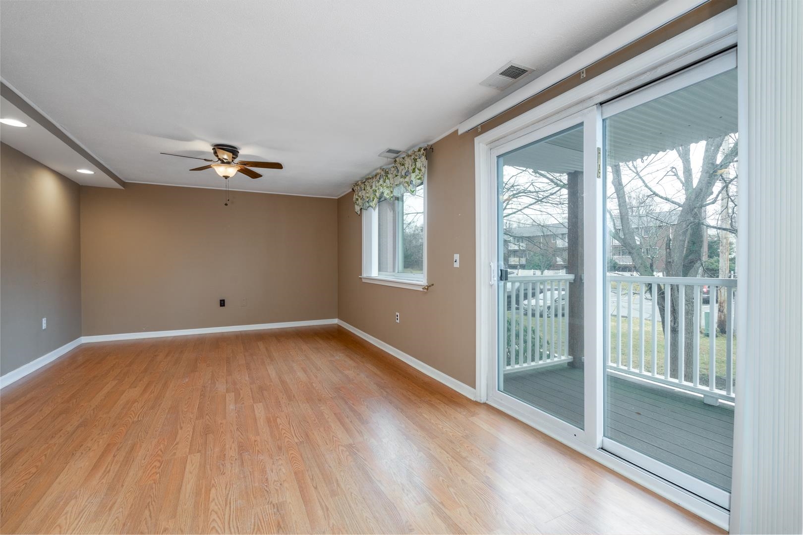 44 Seabury Hampton, NH 03842 - Photo 8 of 26