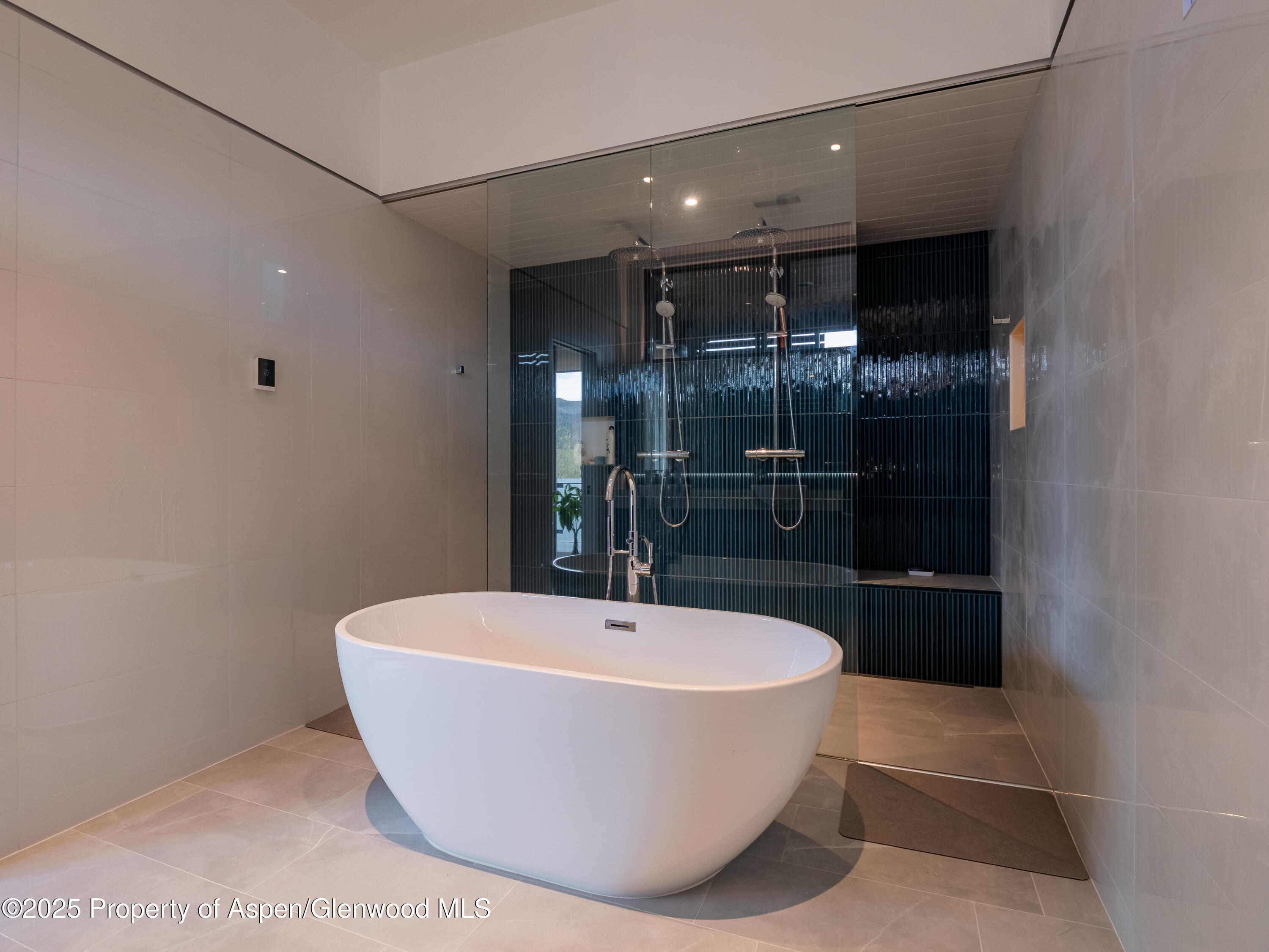 200 East Homestead Drive Basalt, CO 81621 - Photo 13 of 23 Primary Bath