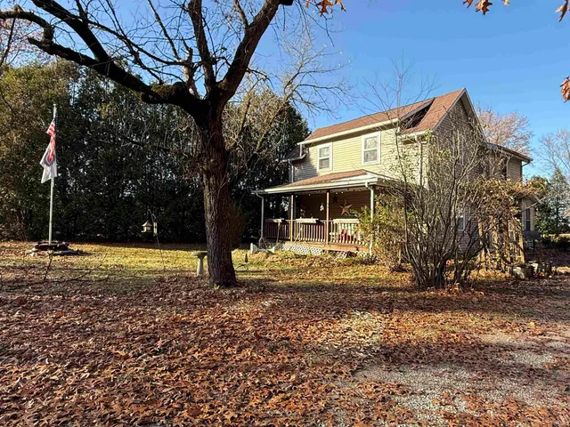 $245,000 | 10140 Highway 10, Culver, IN 46511