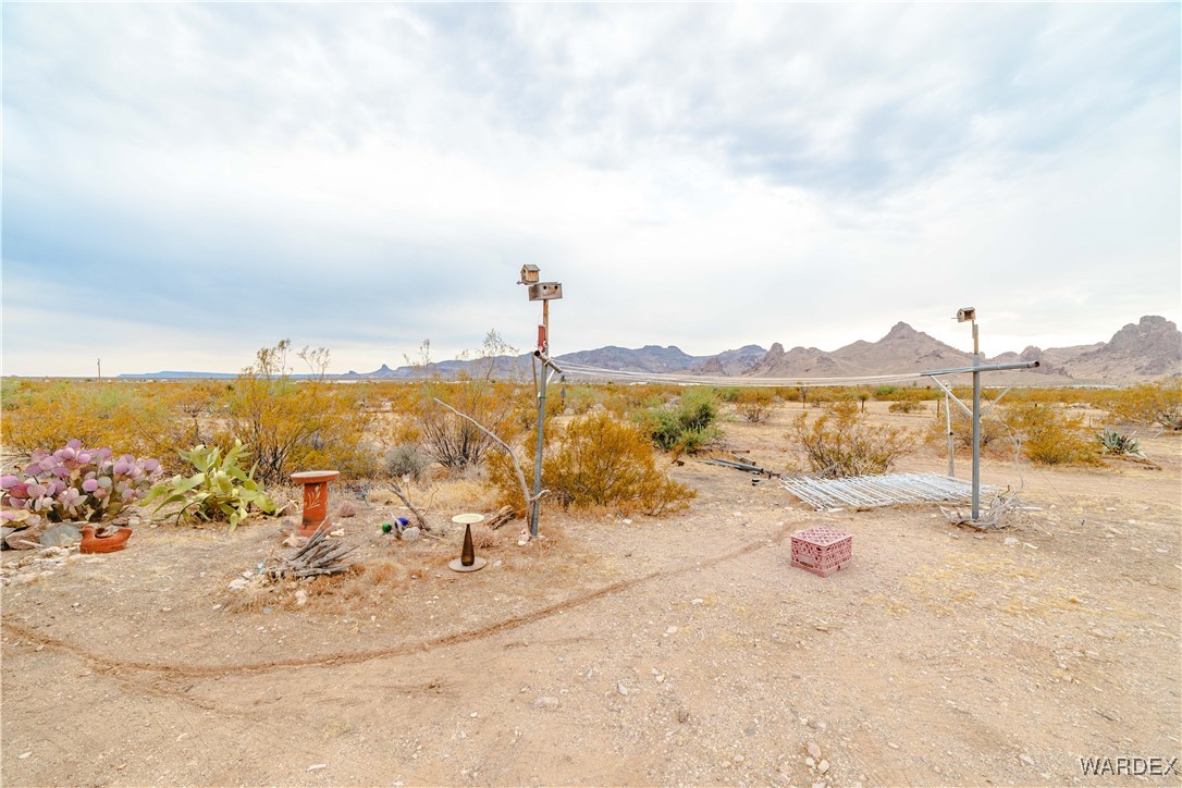 2565 Hopi Road Golden Valley, AZ 86413 - Photo 27 of 40