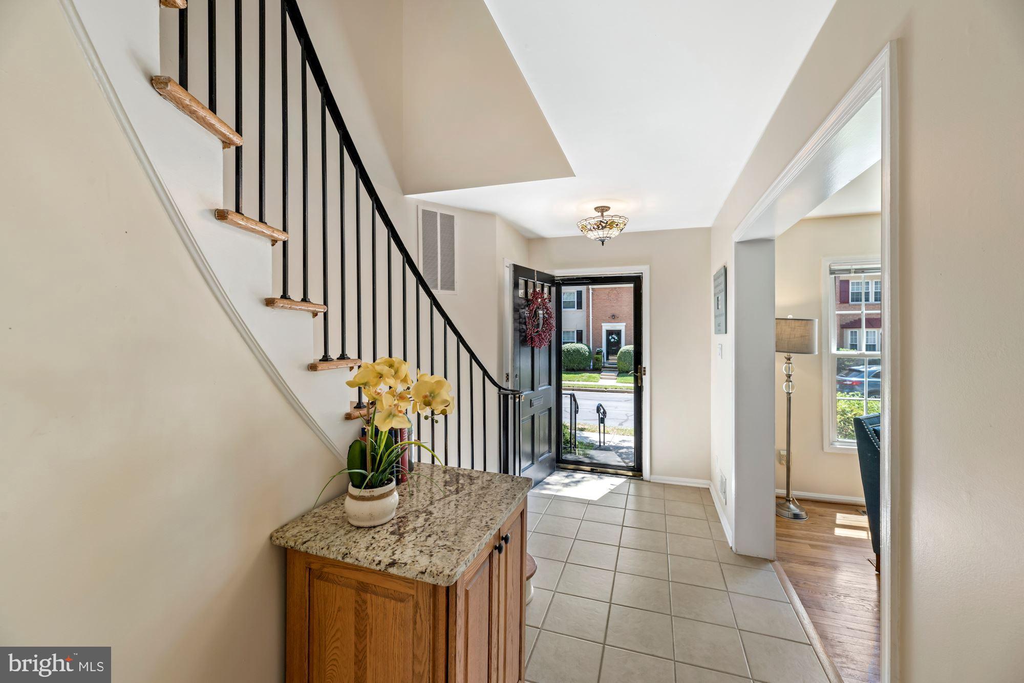 8434 Willow Forge Road Springfield, VA 22152 - Photo 20 of 55 Foyer/Curved stairway