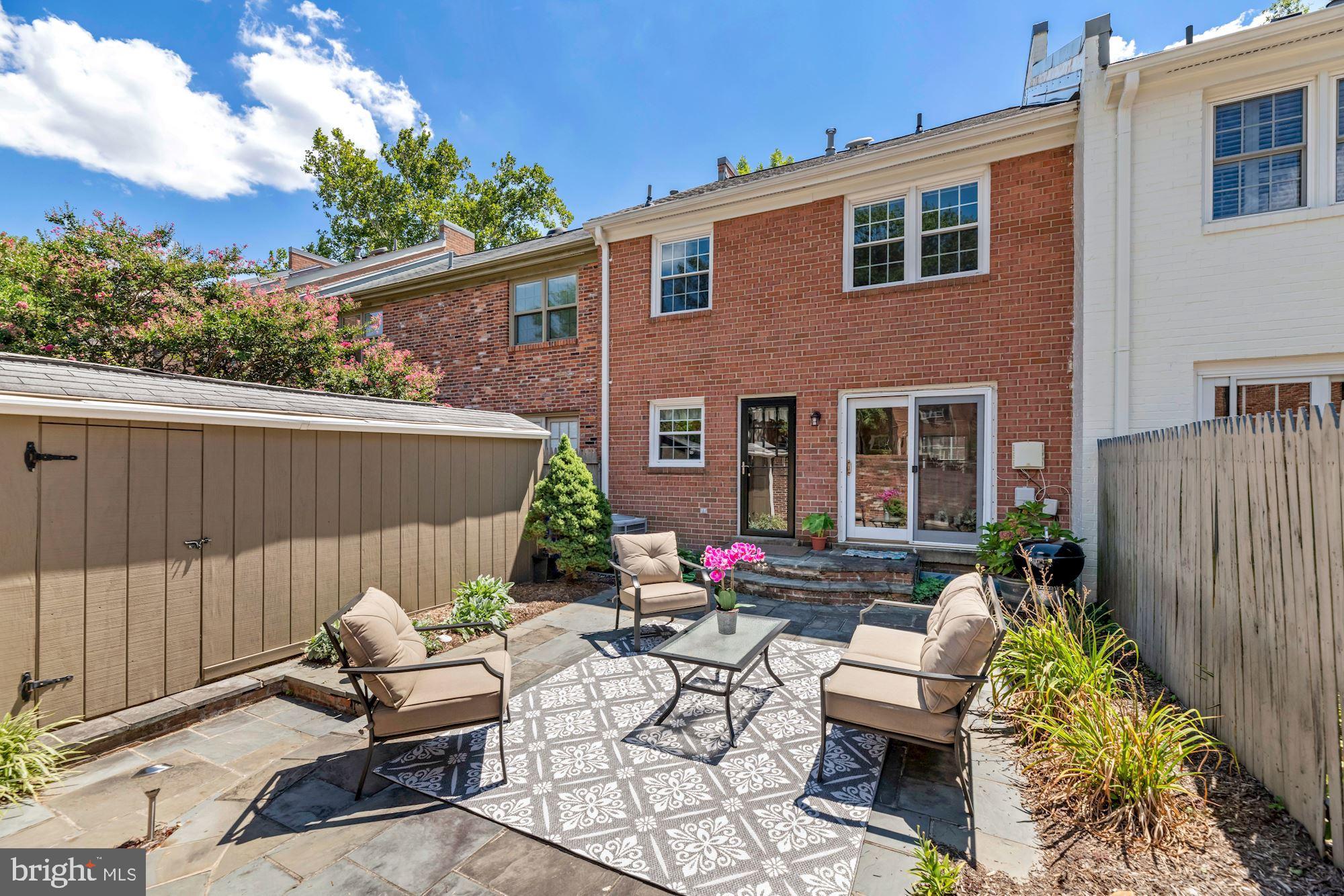 8434 Willow Forge Road Springfield, VA 22152 - Photo 22 of 55 Patio with accessibility from kitchen & dining rm