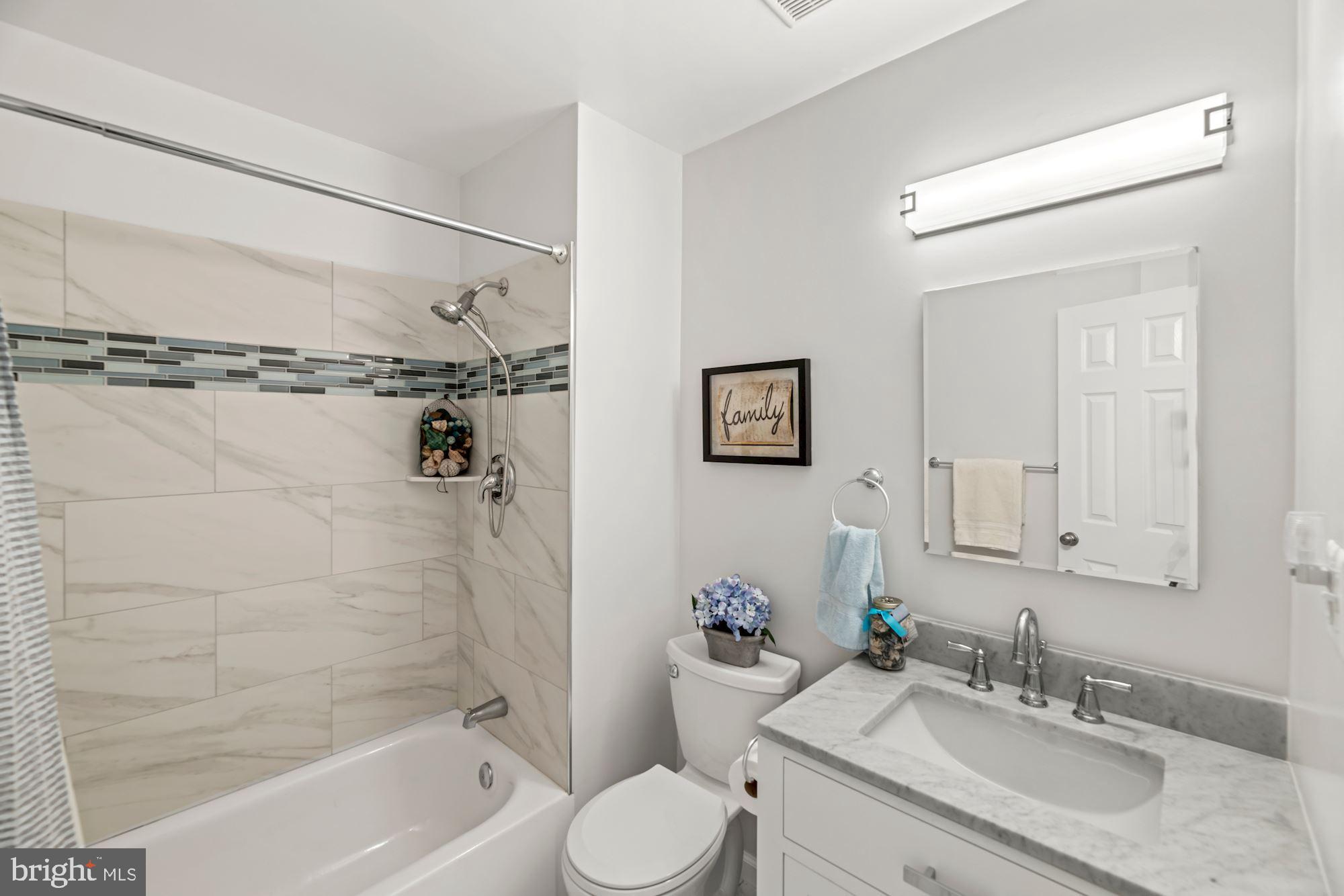 8434 Willow Forge Road Springfield, VA 22152 - Photo 31 of 55 Fully renovated upper hall bathroom