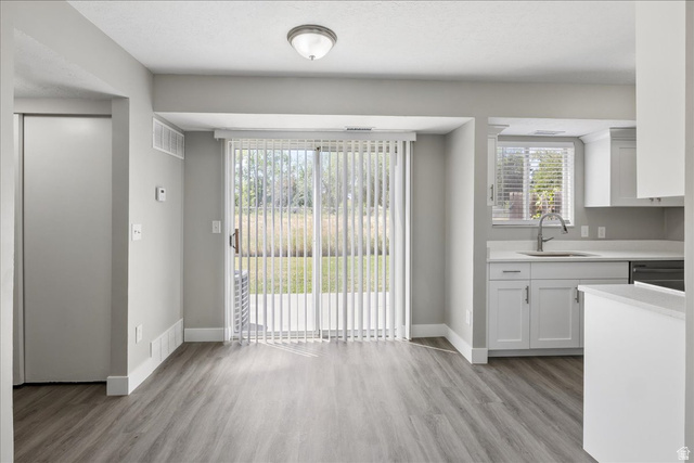 558 North Redwood Road, Unit 13 Salt Lake City, UT 84116 - Photo 5 of 30