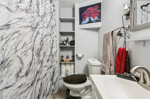 $440,000 | 4623-25 Venus Street, New Orleans, LA 70122