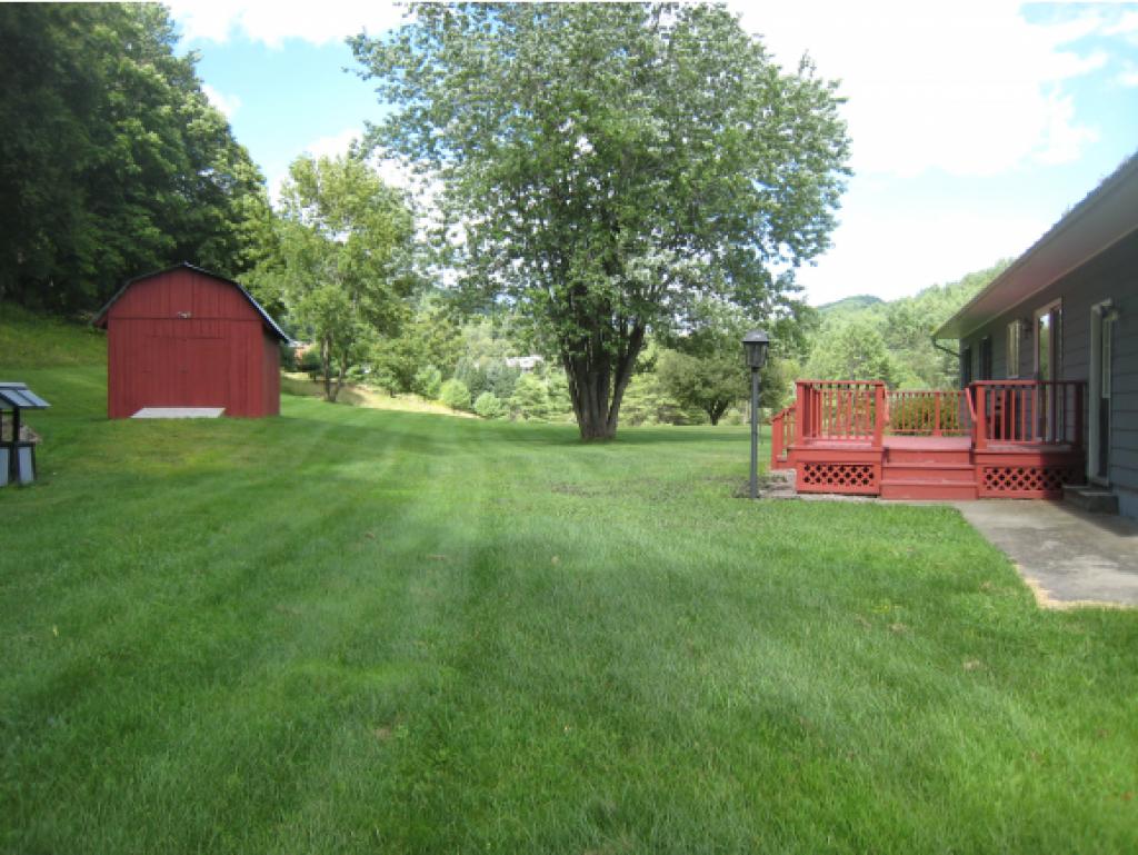 70 Horse Farm Road Sharon, VT 05065 - Photo 16 of 20
