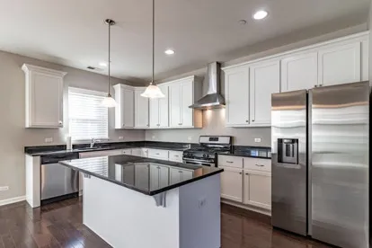 $3,800 | 76 Lakeview Place, Lake Zurich, IL 60047