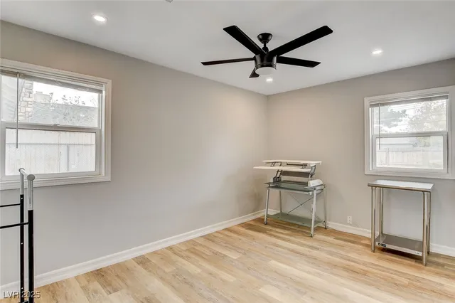 $2,495 | 1017 East Oakey Boulevard, Las Vegas, NV 89104