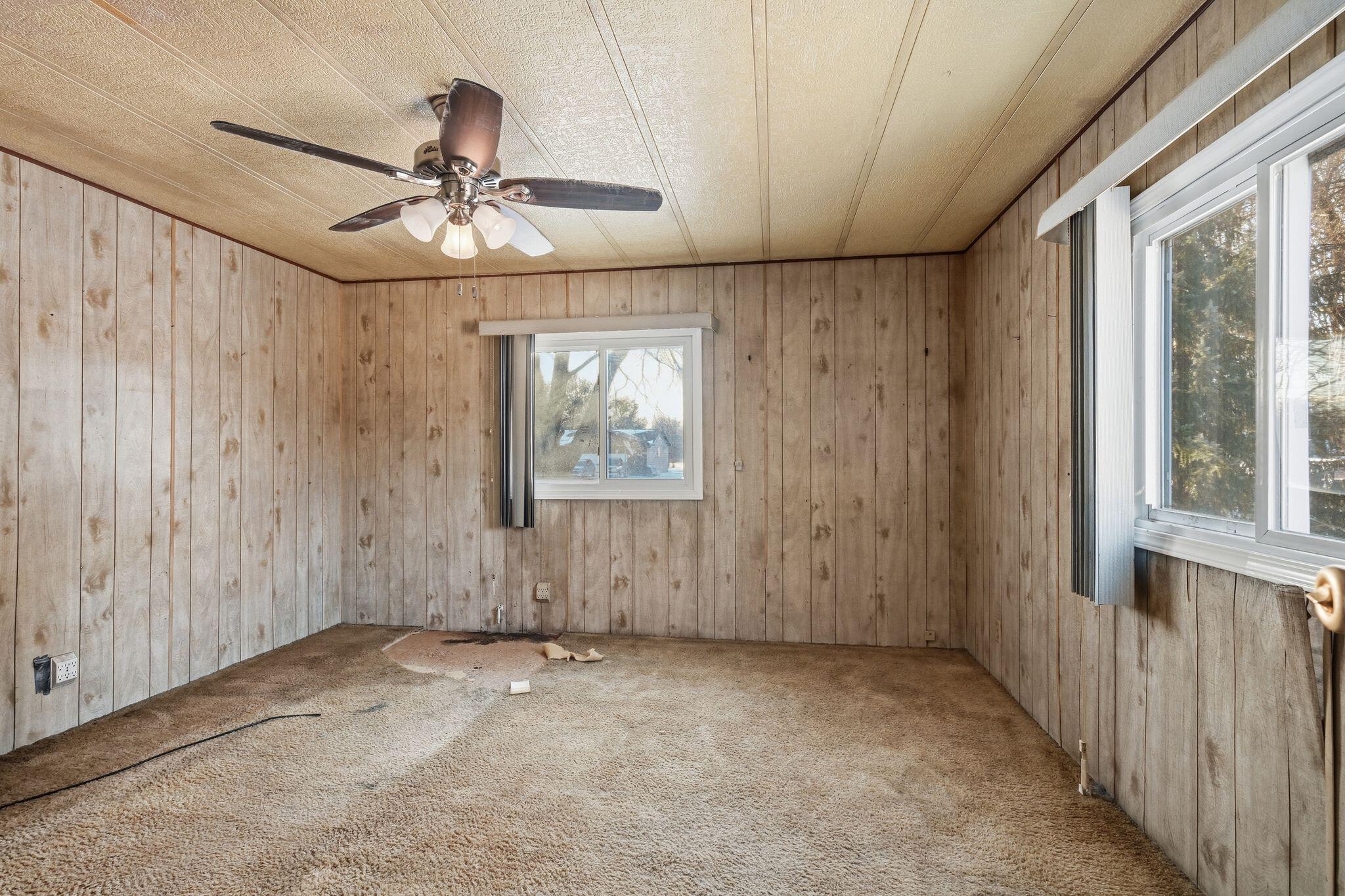 8054 North Gale Road Otisville, MI 48463 - Photo 11 of 33 10