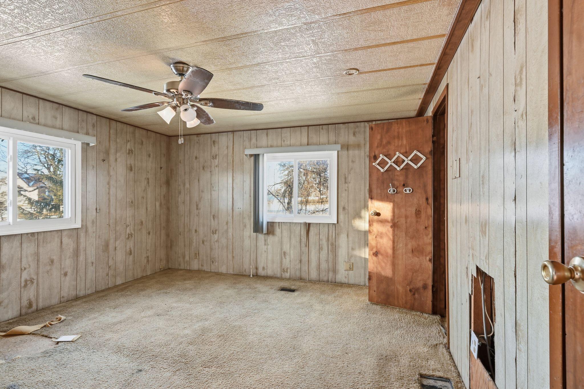 8054 North Gale Road Otisville, MI 48463 - Photo 16 of 33 15