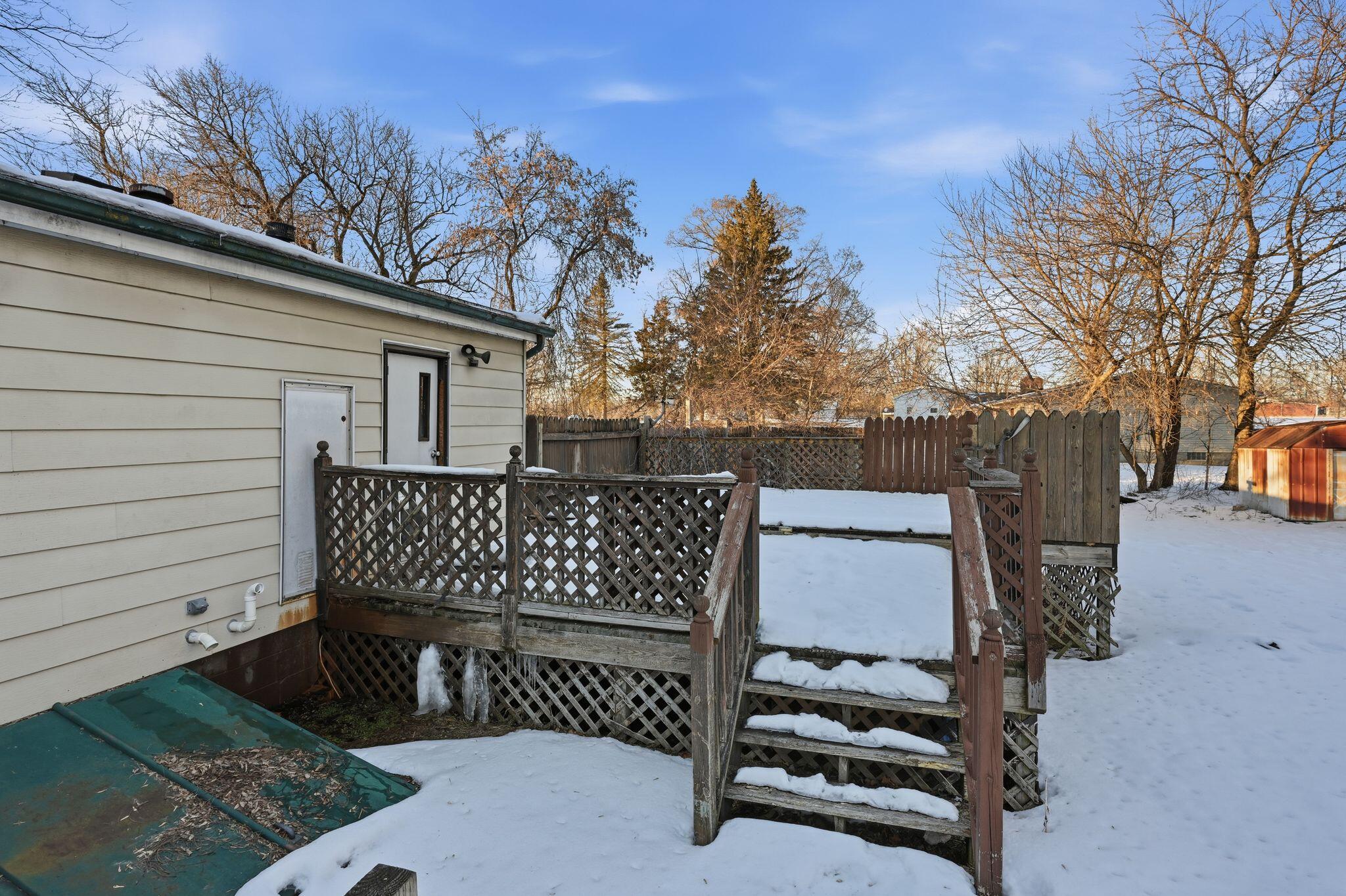 8054 North Gale Road Otisville, MI 48463 - Photo 28 of 33 27