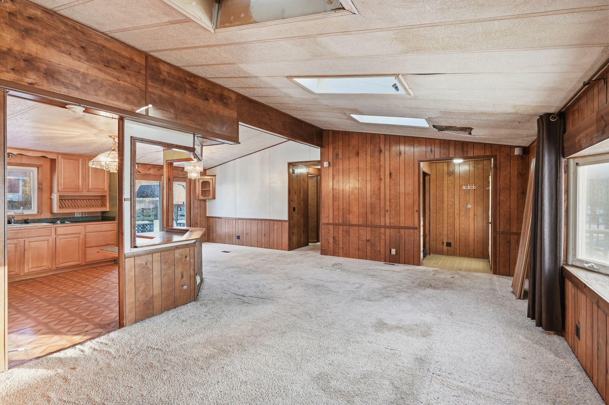 8054 North Gale Road Otisville, MI 48463 - Photo 3 of 33 02