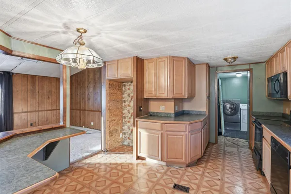 $129,900 | 8054 North Gale Road, Otisville, MI 48463